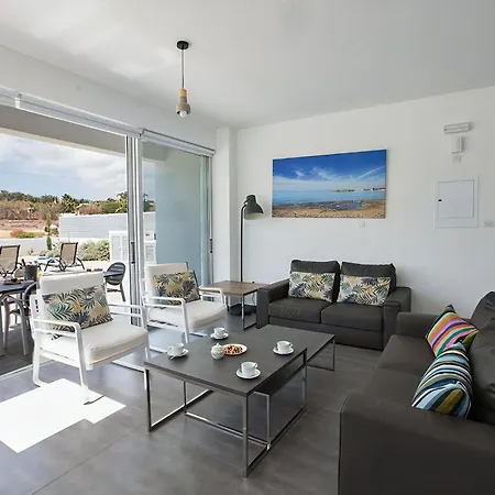 Villa Kylee Aq Ccv5 Protaras