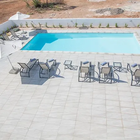 Ochosto Loux - Fabulous 5 Bedroom With Private Pool